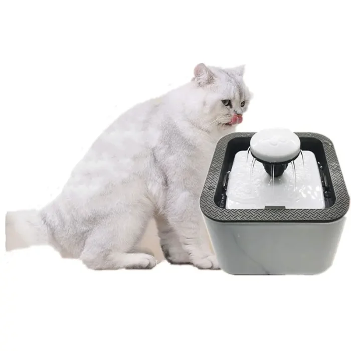 ظرف آبخوری اتوماتیک گربه طرح مربع سفید طوسی